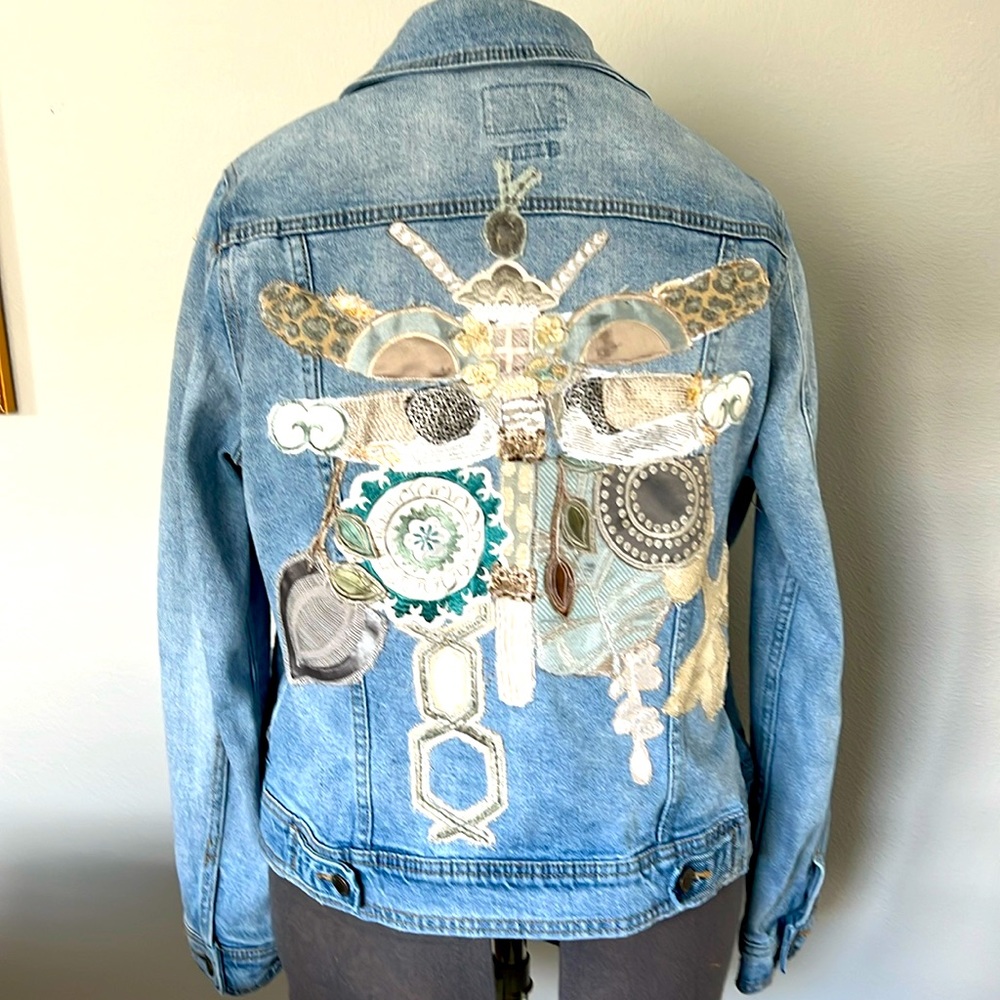 Women’s Jean Jacket